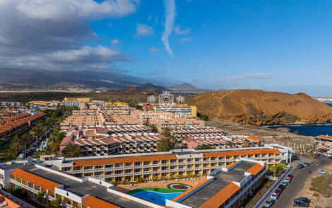 Apartment for sale in  Parque Carolina, Costa del Silencio, Spain - TR-2551