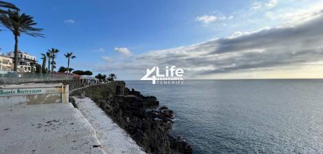Apartment for sale in  Costa del Silencio, Spain - MT-1703231