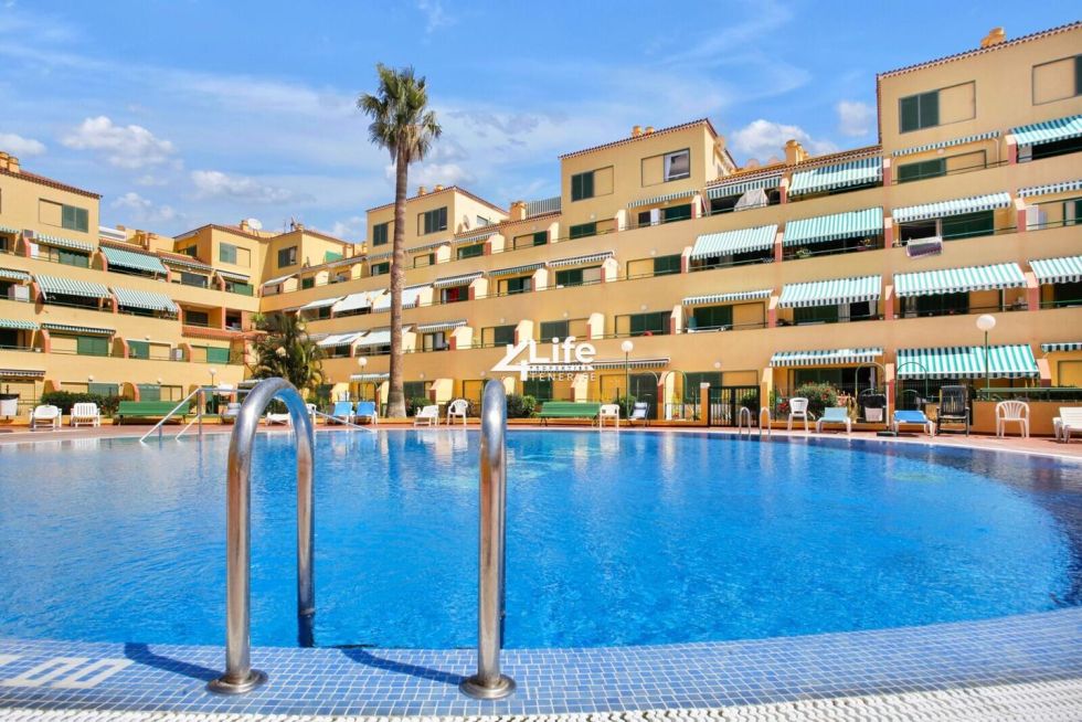 Apartment for sale in  Costa del Silencio, Spain - MT-1806241