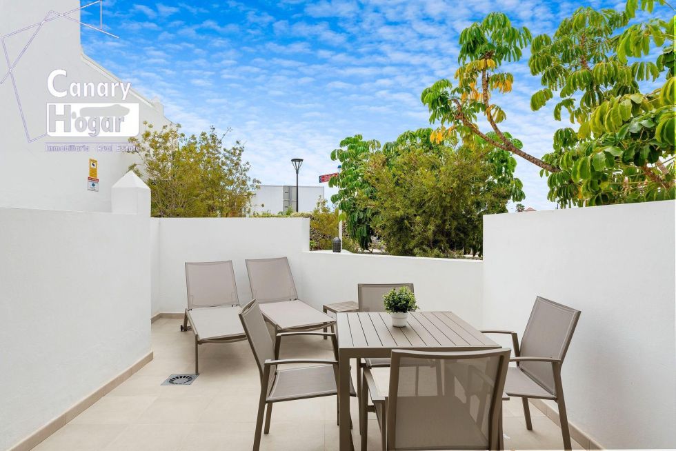 Apartment for sale in  Golf del Sur, Spain - 054071