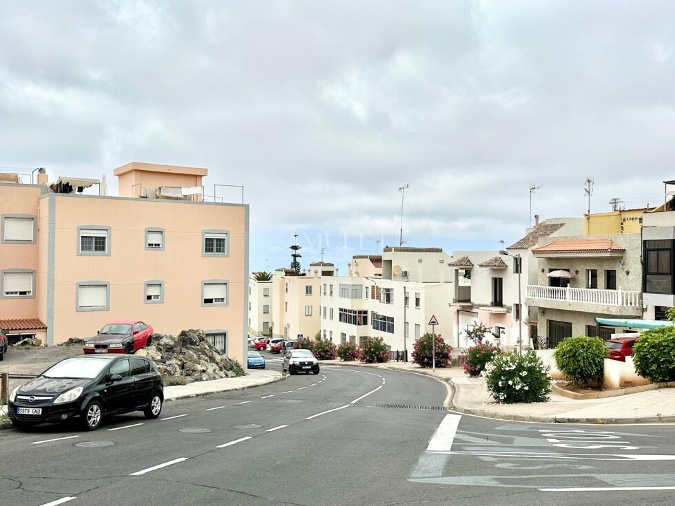 Apartment for sale in  Guía de Isora, Spain - P2512