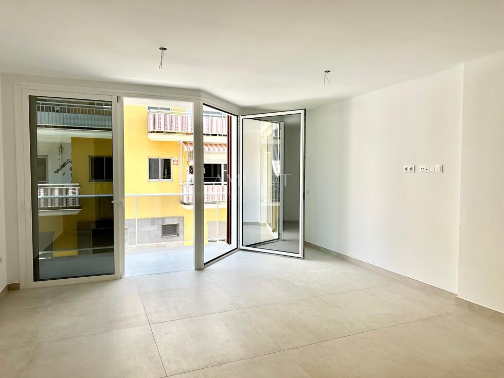 Apartment for sale in  Guía de Isora, Spain - P2529
