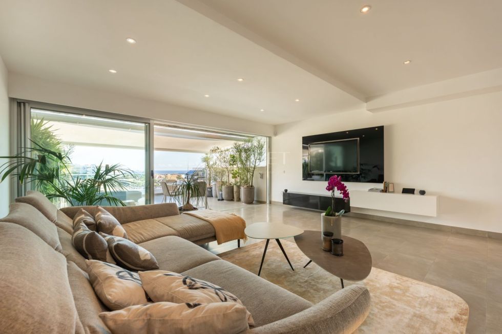 Apartment for sale in  La Caleta, Spain - C2289