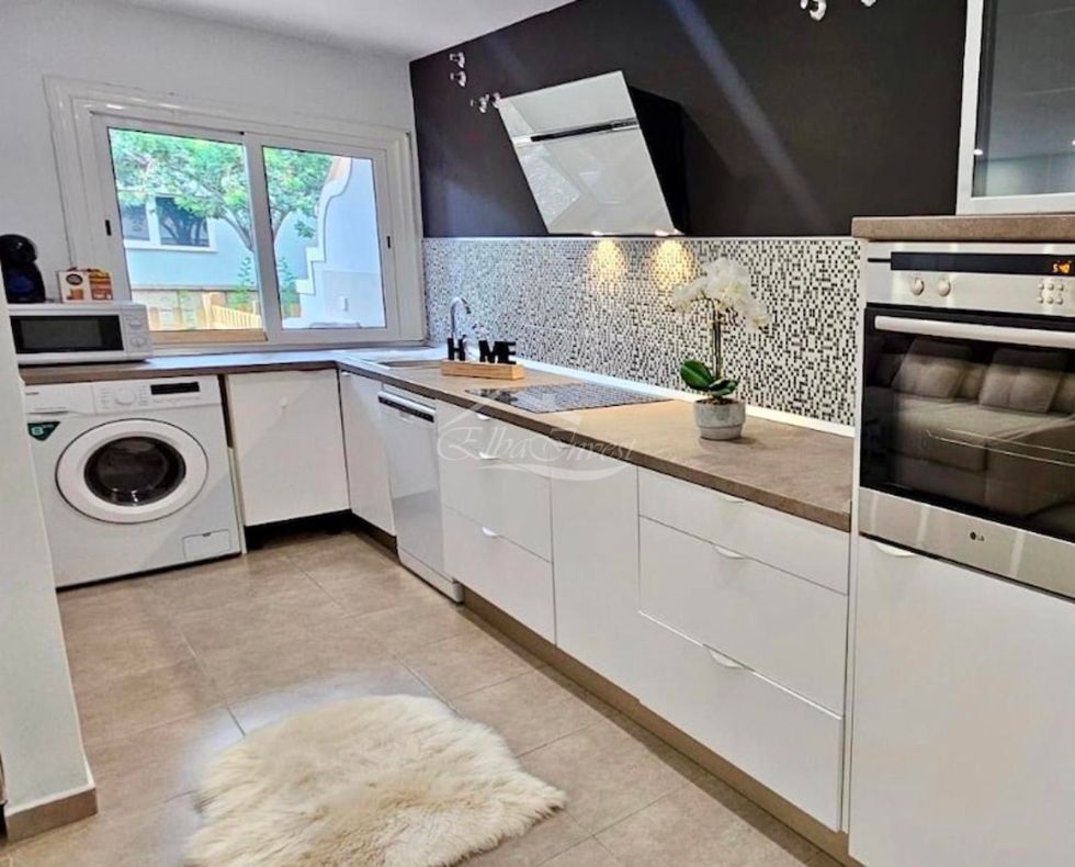 Apartment for sale in  Las Chafiras, Spain - 5888