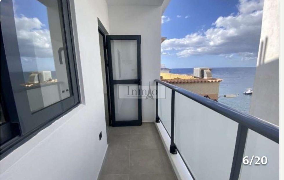 Apartment for sale in  Los Abrigos, Spain - 454699