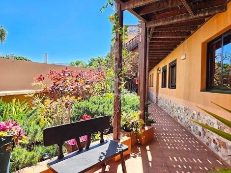 Apartment for sale in  Los Abrigos, Spain - 5903