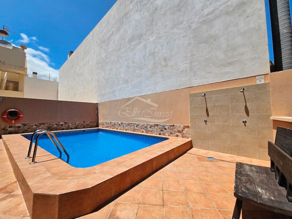 Apartment for sale in  Los Abrigos, Spain - 5903