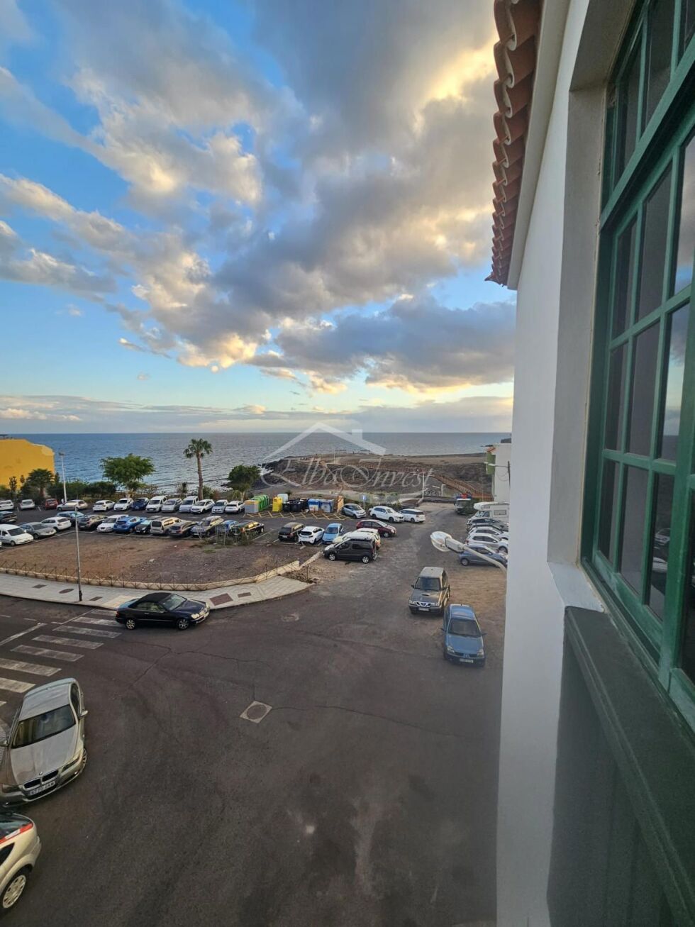 Apartment for sale in  Los Abrigos, Spain - 5950