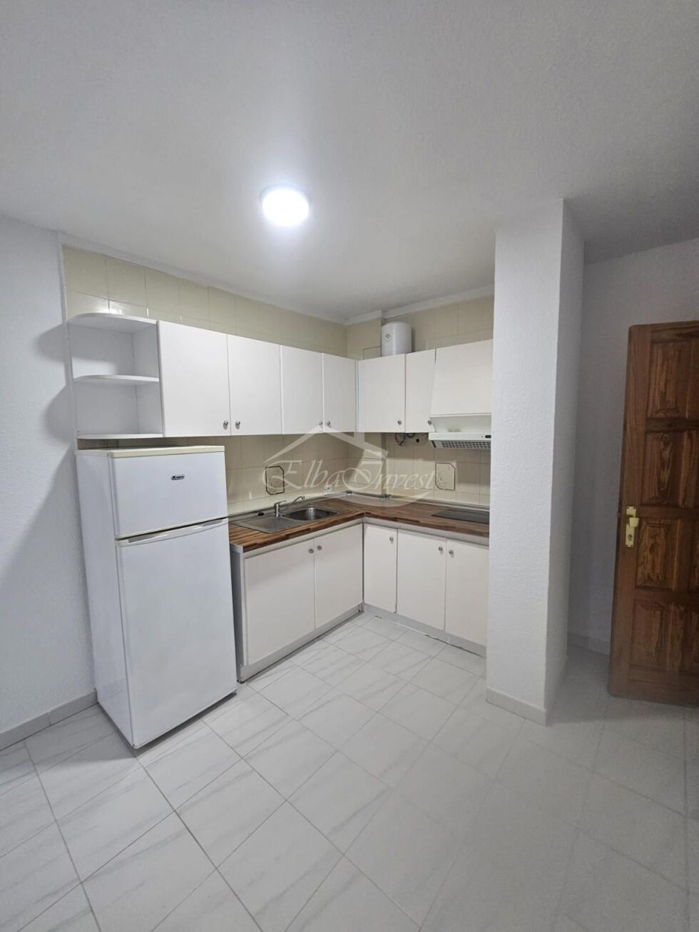 Apartment for sale in  Los Abrigos, Spain - 5950