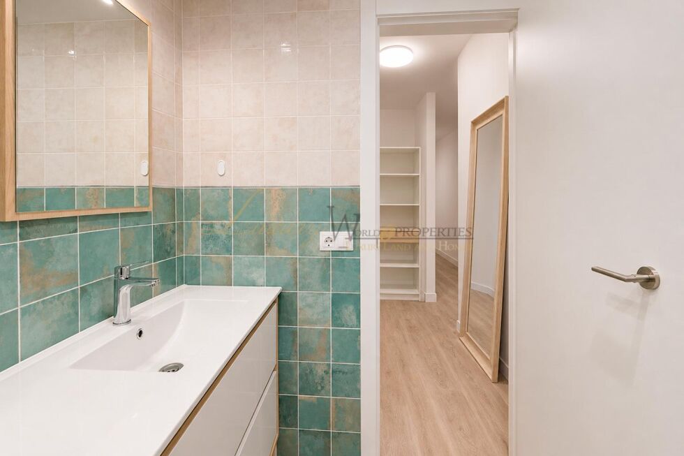 Apartment for sale in  Los Abrigos, Spain - LWP7117A Brisas del Mar -Los Abrigos (A)