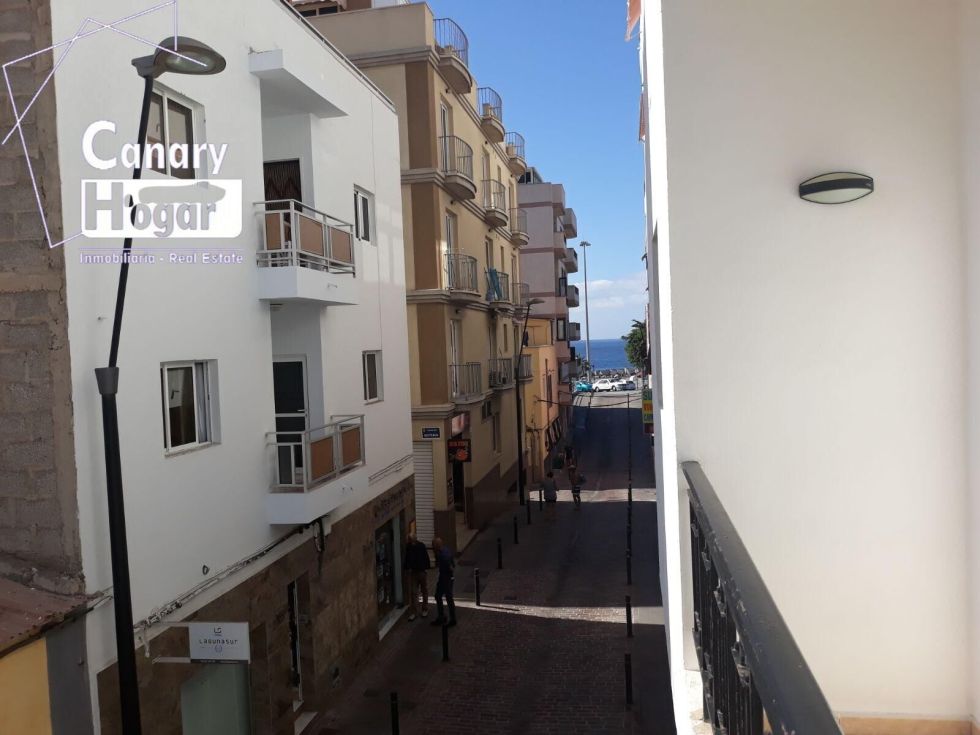 Apartment for sale in  Los Cristianos, Spain - 054391