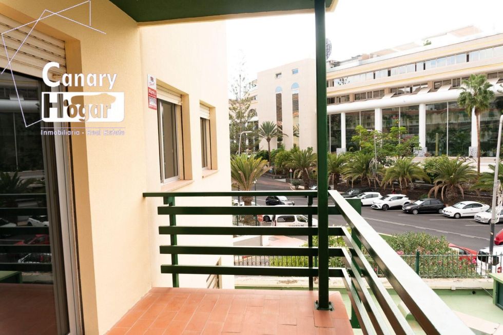 Apartment for sale in  Los Cristianos, Spain - 057701