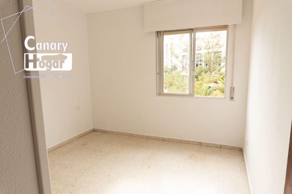 Apartment for sale in  Los Cristianos, Spain - 057701