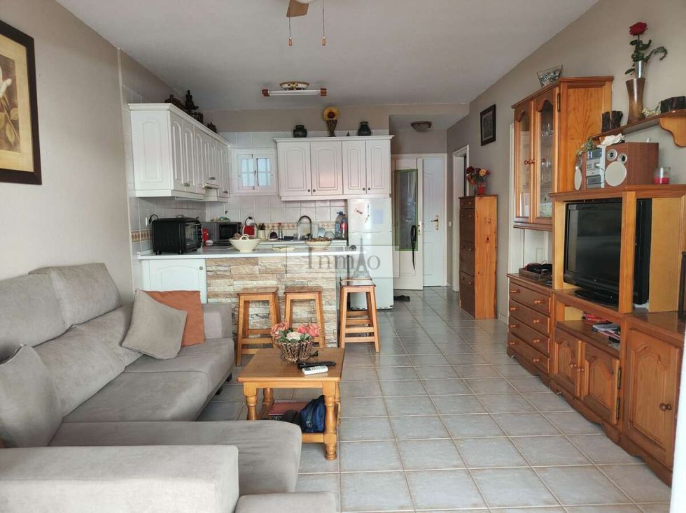 Apartment for sale in  Los Cristianos, ES - 451025