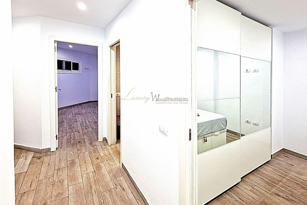 Apartment for sale in  Los Cristianos, Spain - LWP5065 San Marino - Los Cristianos