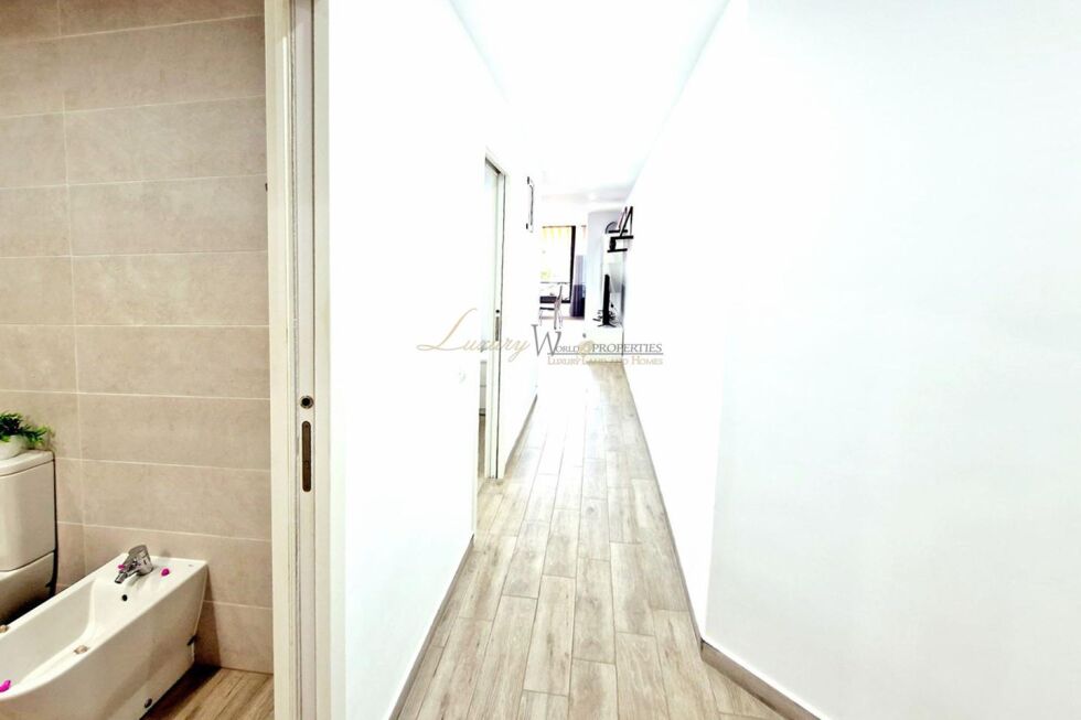Apartment for sale in  Los Cristianos, Spain - LWP5065 San Marino - Los Cristianos