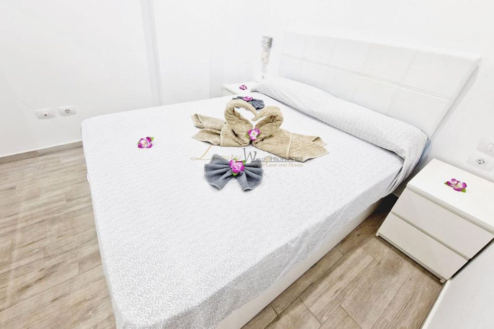 Apartment for sale in  Los Cristianos, Spain - LWP5065L San Marino - Los Cristianos (L)