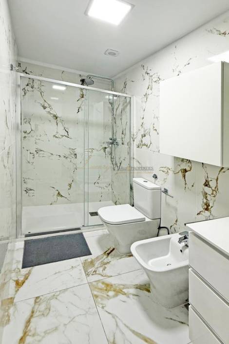 Apartment for sale in  Los Cristianos, Spain - LWP5068 Azahara 3 - Los Cristianos