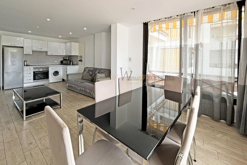 Apartment for sale in  Los Cristianos, Spain - LWP7041 San Marino - Los Cristianos