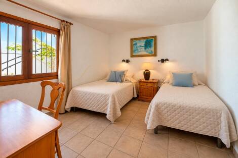 Apartment for sale in  Los Cristianos, Spain - LWP7156L Beverly Hills-Los Cristianos (L