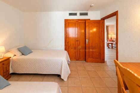 Apartment for sale in  Los Cristianos, Spain - LWP7156L Beverly Hills-Los Cristianos (L