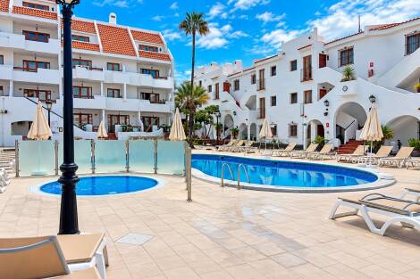 Apartment for sale in  Los Cristianos, Spain - LWP7156L Beverly Hills-Los Cristianos (L