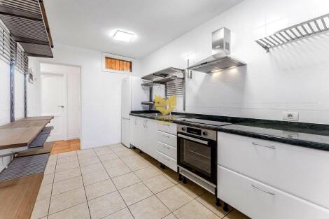 Apartment for sale in  Los Cristianos, Spain - P00030