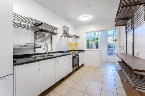 Apartment for sale in  Los Cristianos, Spain - P00030