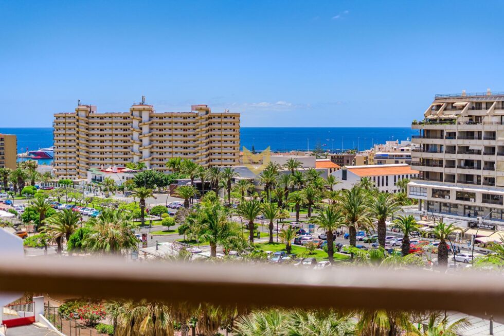 Apartment for sale in  Los Cristianos, Spain - P00104