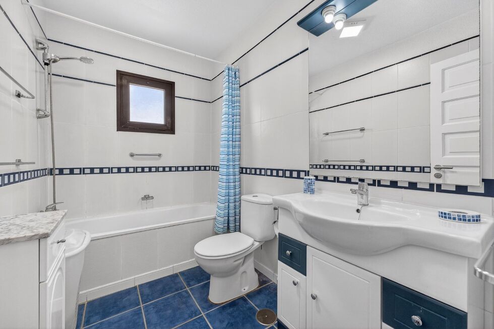 Apartment for sale in  Los Cristianos, Spain - P00104