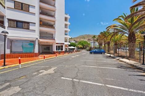 Apartment for sale in  Los Cristianos, Spain - P00104