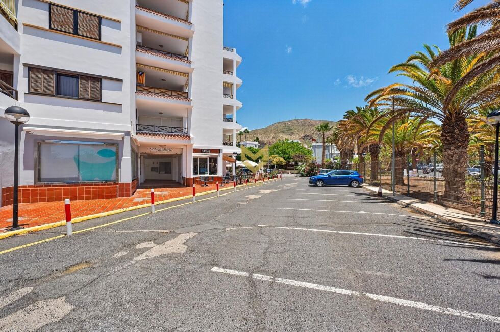 Apartment for sale in  Los Cristianos, Spain - P00104