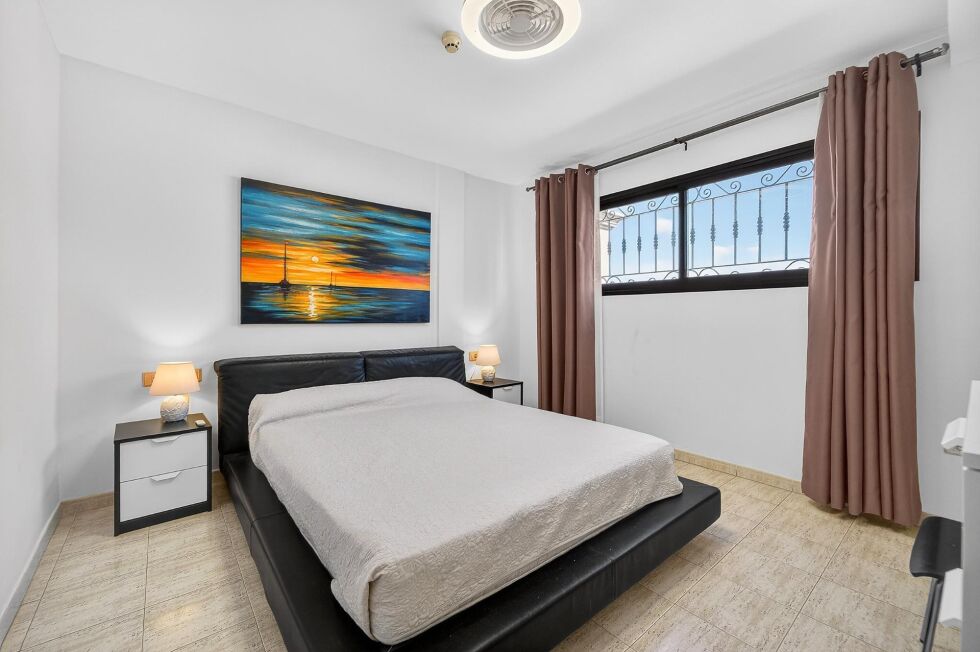 Apartment for sale in  Los Cristianos, Spain - P00105