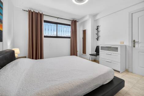 Apartment for sale in  Los Cristianos, Spain - P00105