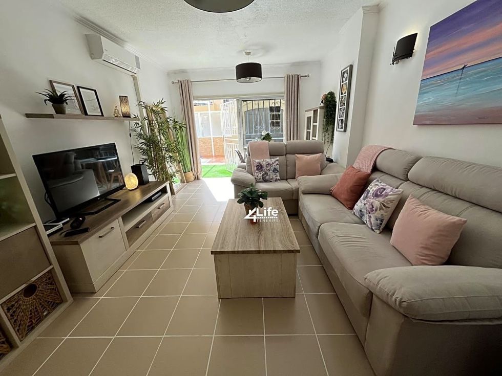 Apartment for sale in  Los Cristianos, Spain - WW-200324