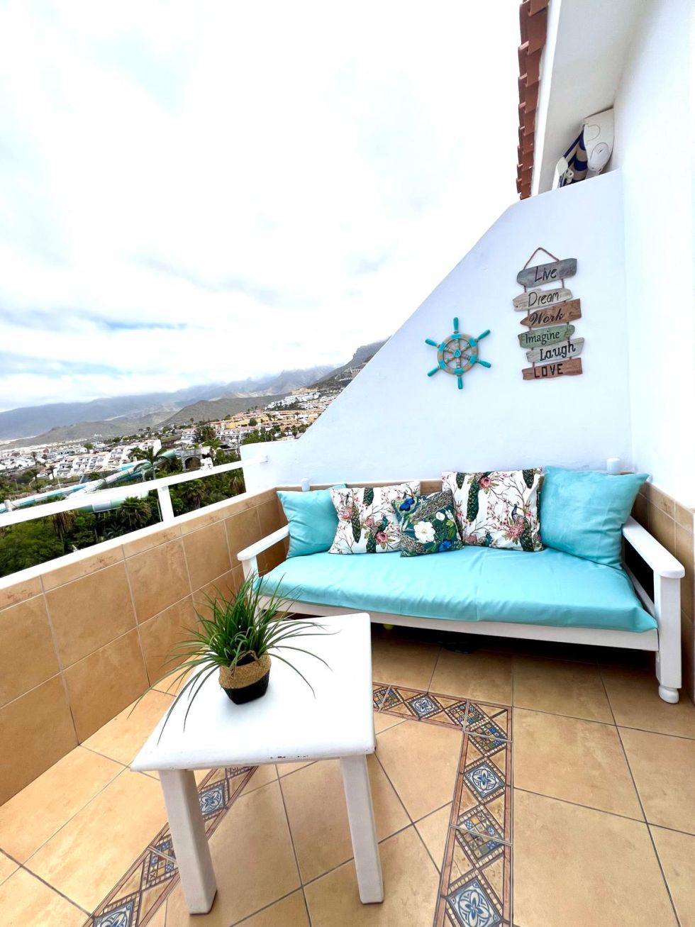 Apartment for sale in  Malibu Park, Costa Adeje, Spain - TR-2767