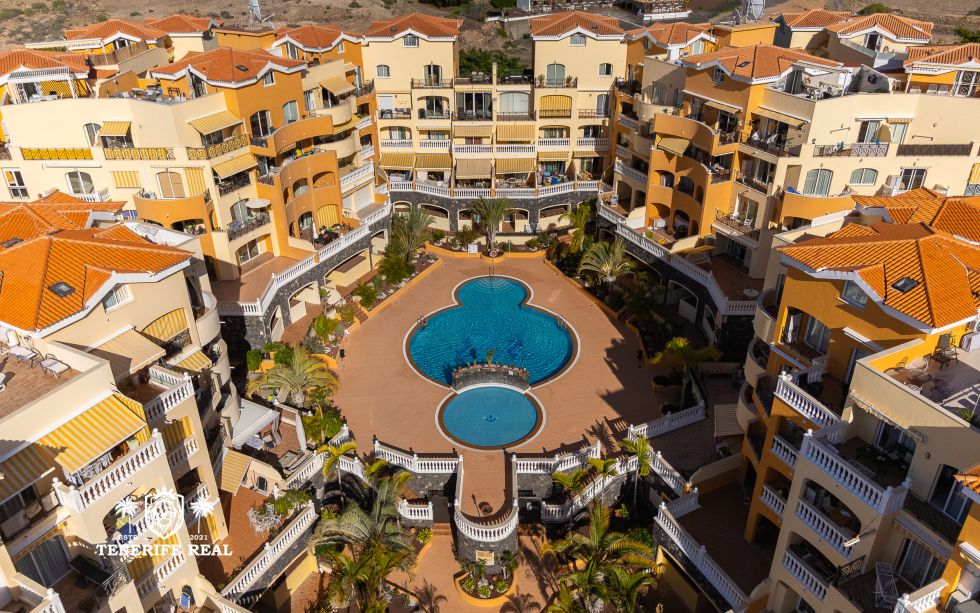 Apartment for sale in  Parque Tropical, Los Cristianos, Spain - TR-2862
