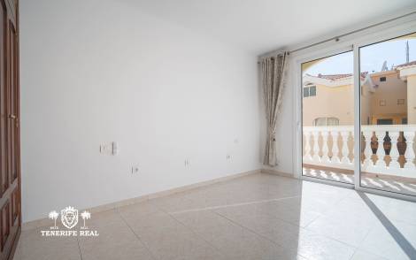 Apartment for sale in  Parque Tropical, Los Cristianos, Spain - TR-2862