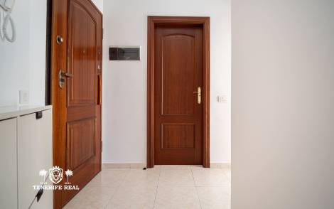 Apartment for sale in  Parque Tropical, Los Cristianos, Spain - TR-2862