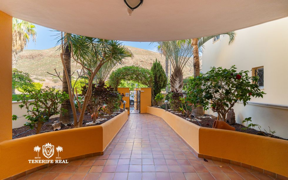 Apartment for sale in  Parque Tropical, Los Cristianos, Spain - TR-2862