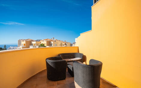 Apartment for sale in  Parque Tropical, Los Cristianos, Spain - TR-2862