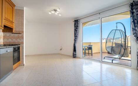 Apartment for sale in  Parque Tropical, Los Cristianos, Spain - TR-2862