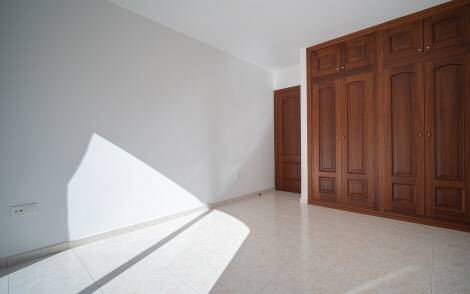 Apartment for sale in  Parque Tropical, Los Cristianos, Spain - TR-2862