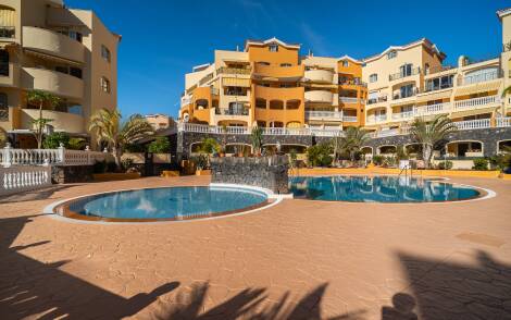 Apartment for sale in  Parque Tropical, Los Cristianos, Spain - TR-2862