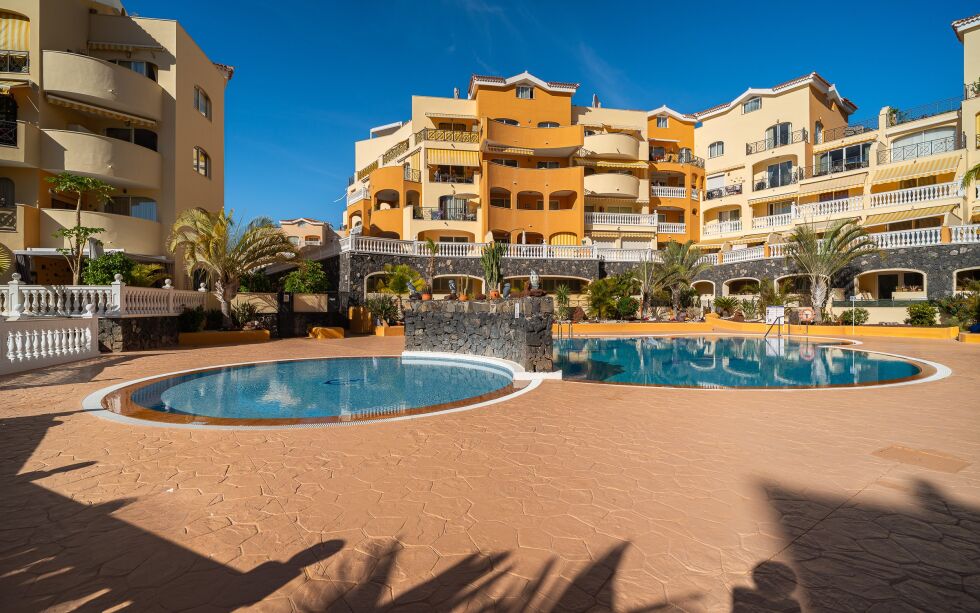 Apartment for sale in  Parque Tropical, Los Cristianos, Spain - TR-2862