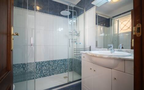 Apartment for sale in  Parque Tropical, Los Cristianos, Spain - TR-2862