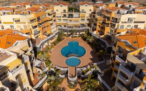 Apartment for sale in  Parque Tropical, Los Cristianos, Spain - TR-2862