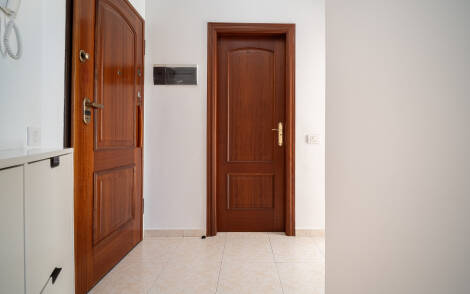 Apartment for sale in  Parque Tropical, Los Cristianos, Spain - TR-2862