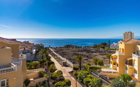 Apartment for sale in  Parque Tropical, Los Cristianos, Spain - TR-2862