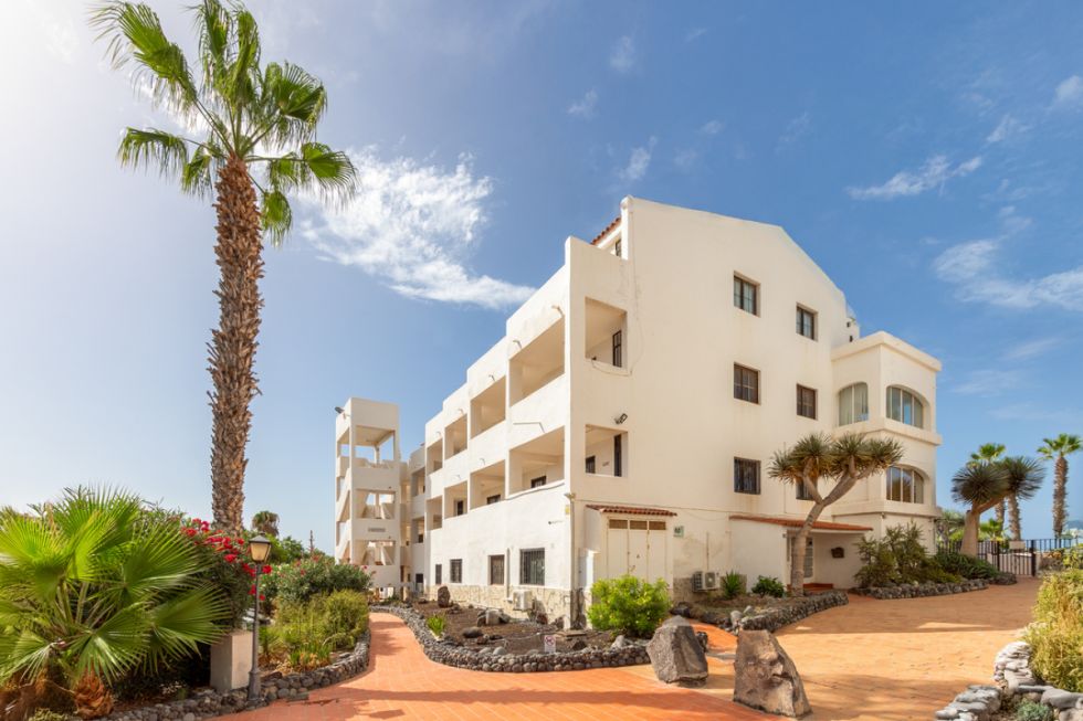 Apartment for sale in  Pinehurst, Santa Cruz de Tenerife, Spain - TR-2972